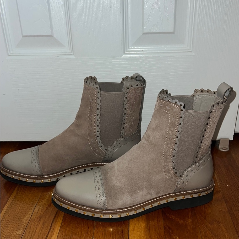Free People Suede and leather tope Ankle Boots